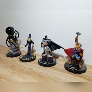 Wizkids heroclix and horrorclix collectable  minifigures